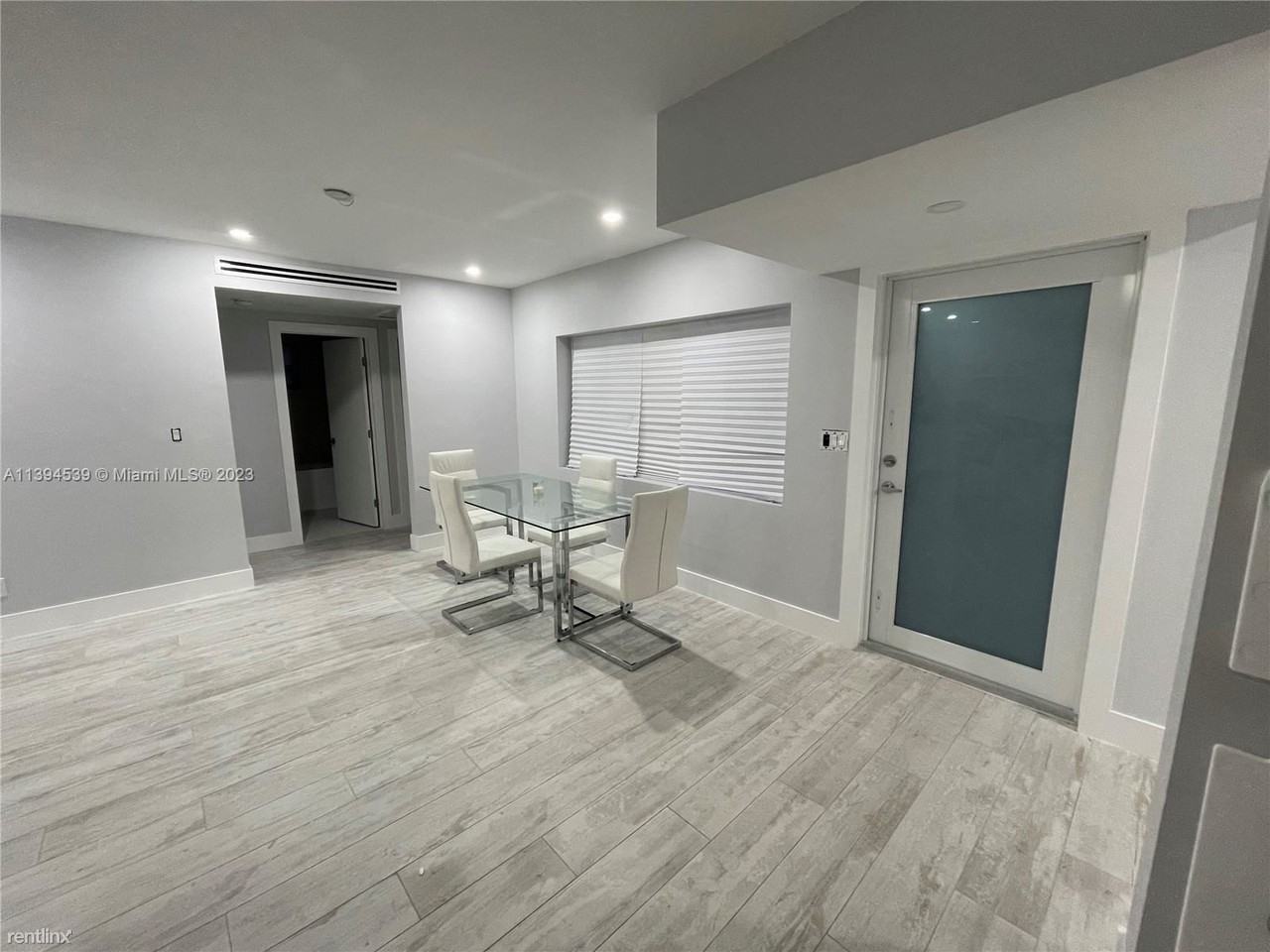 10945 Sw 172nd Ter #0 - Photo 3 of 10