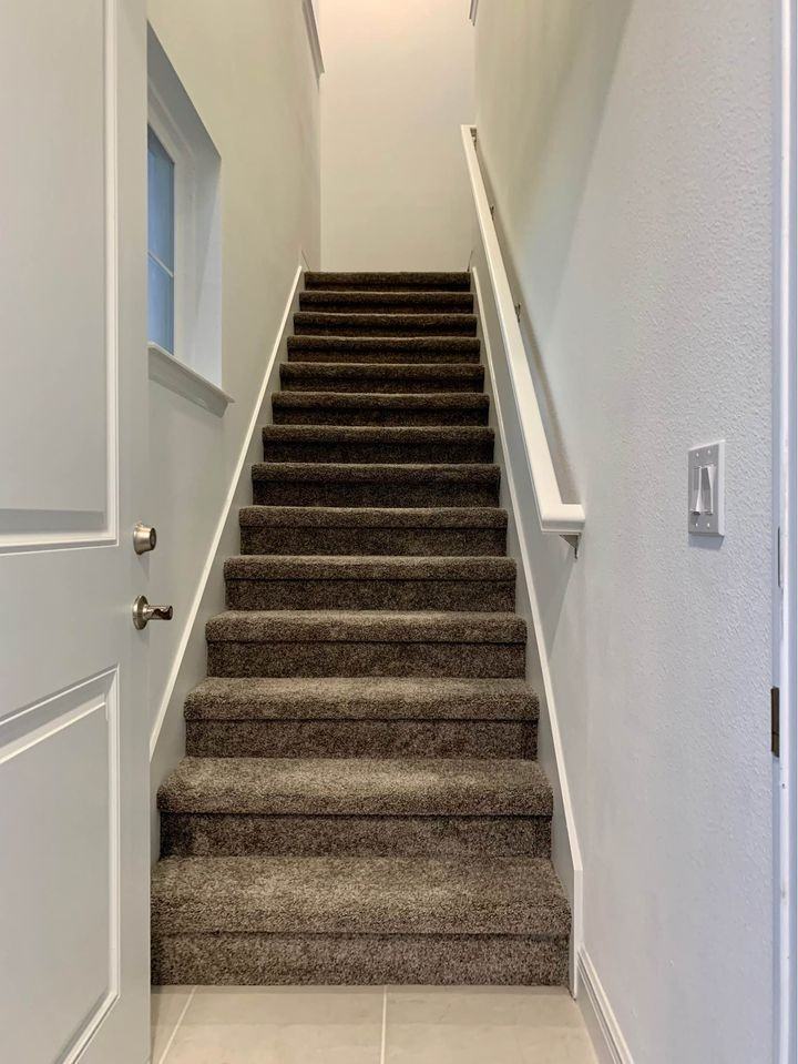 15098 Lebeau Loop #B - Photo 4 of 11