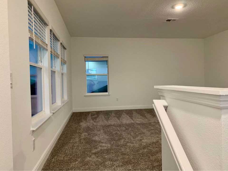 15098 Lebeau Loop #B - Photo 5 of 11