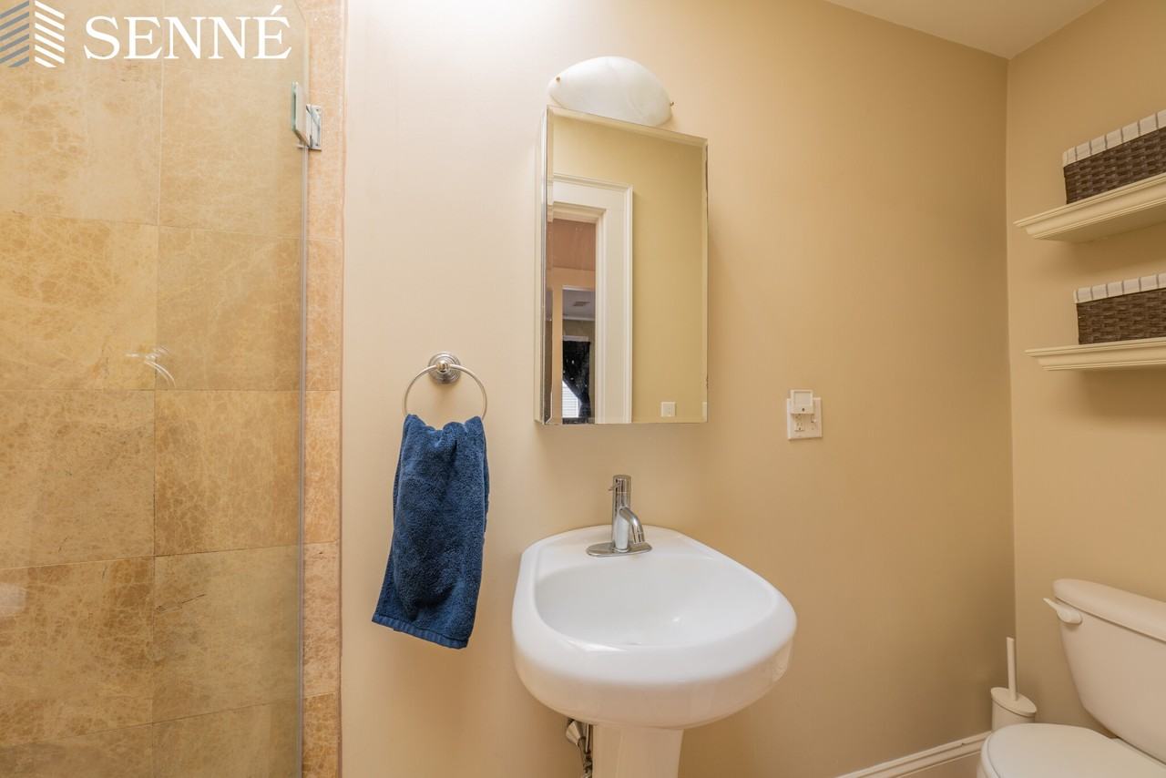 40 Wyatt St - Photo 4 of 10
