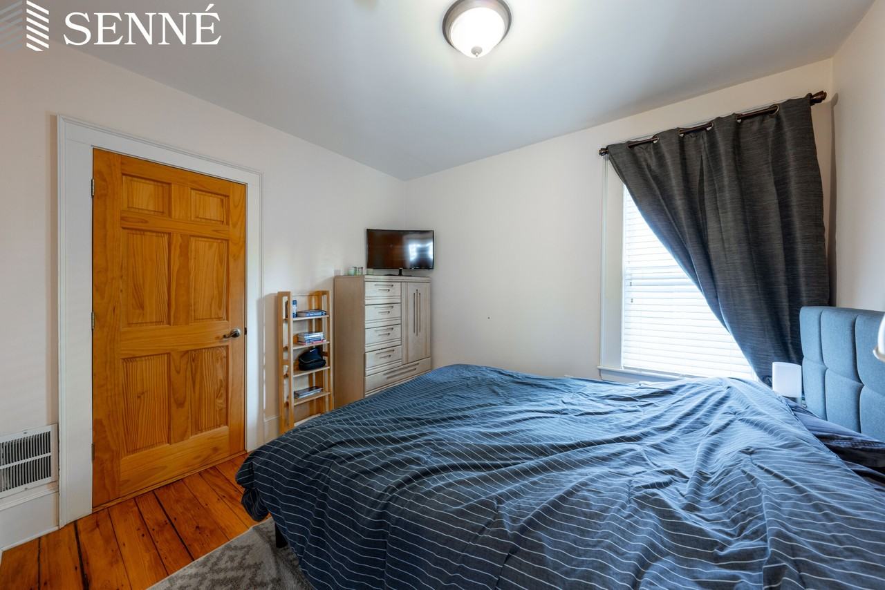 40 Wyatt St - Photo 7 of 10