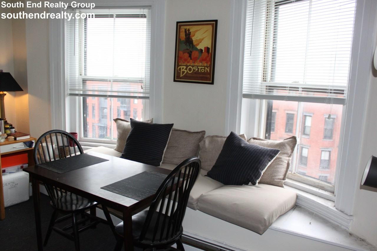 674 Massachusetts Ave #3 - Photo 2 of 12