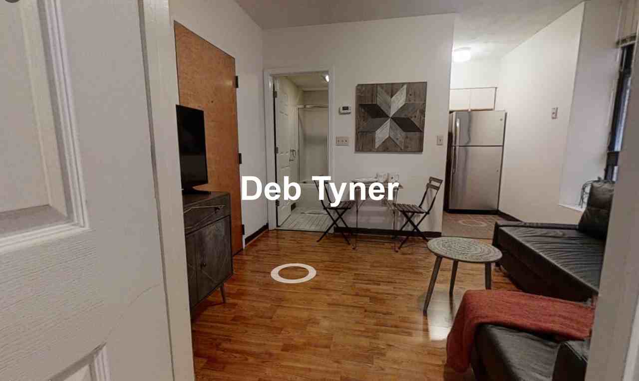 Essex St #41 - Photo 3 of 9