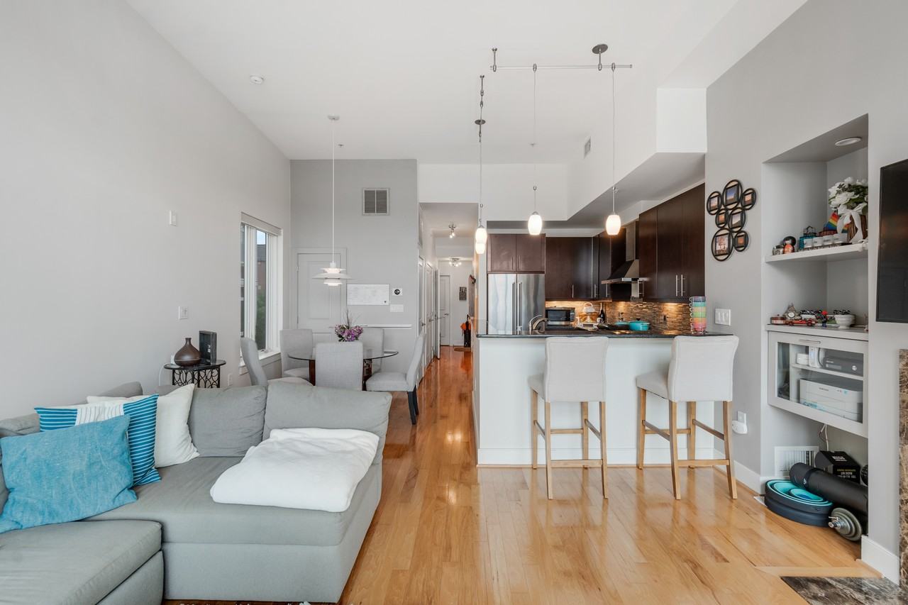 1336 Belmont St Nw #201 - Photo 6 of 25