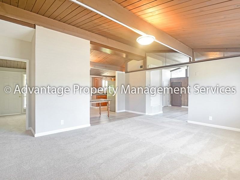 4602 Emily Ct - Photo 2 of 17