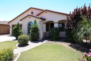 featured image of 613 W San Carlos Way