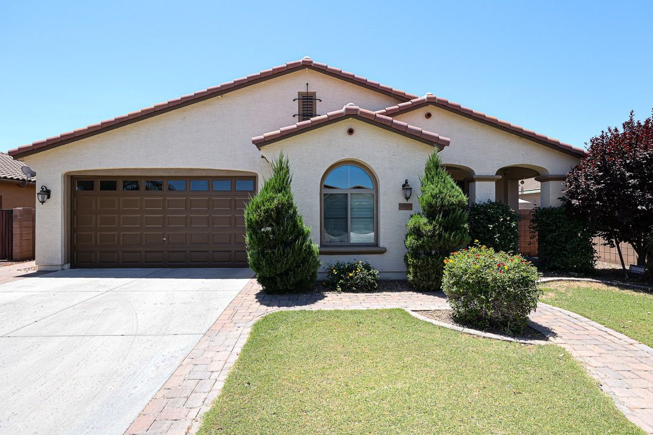 613 W San Carlos Way - Photo 2 of 49