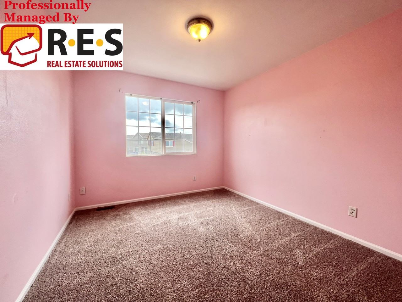 7184 Prairie Wind Dr - Photo 4 of 7