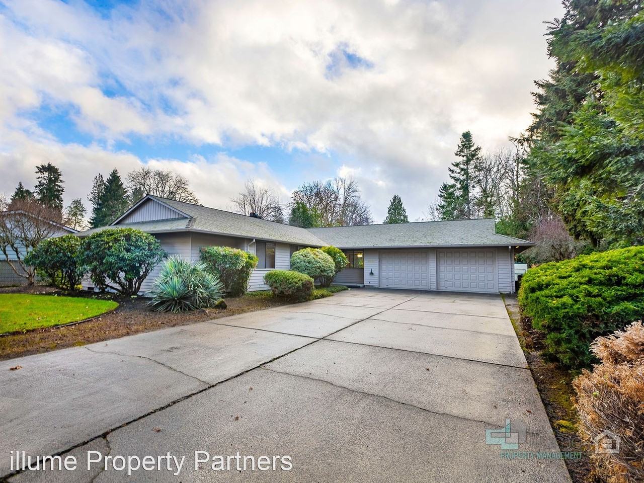 4040 Elmran Dr - Photo 2 of 33