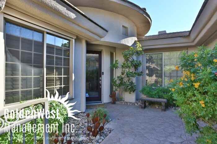 75 Feather Sound Dr - Photo 2 of 21