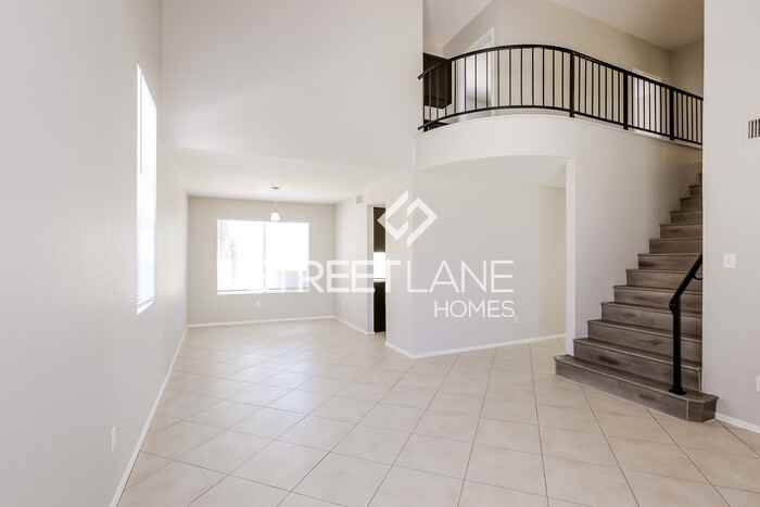 6827 S Dennis Dr - Photo 2 of 16