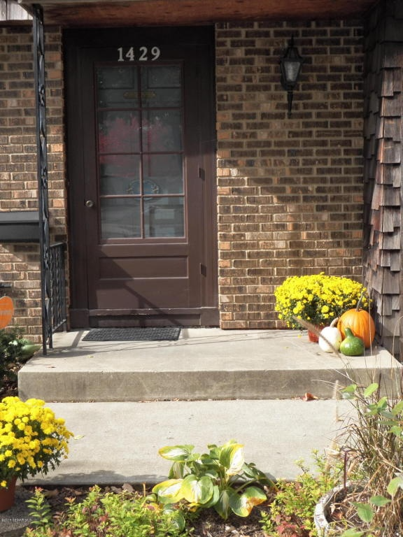 1429 8 1/2 Avenue Southeast - Photo 2 of 26