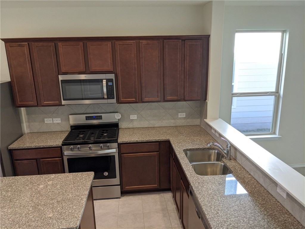 1013 Cliffbrake Way #1 - Photo 2 of 16