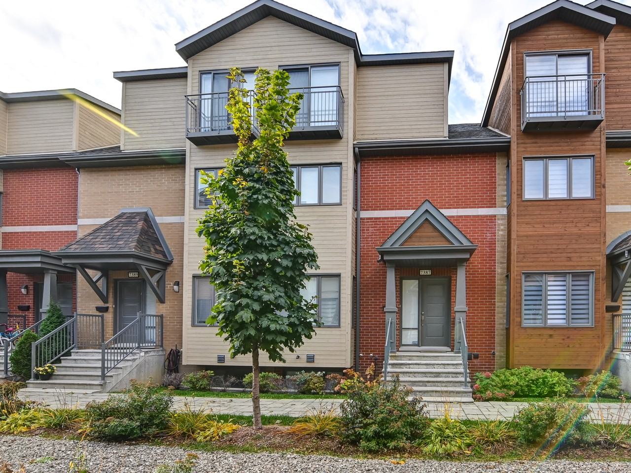 7387 Chemin Kildare, CôteSaintLuc, QC H4W 1Z4 4 Bedroom House for