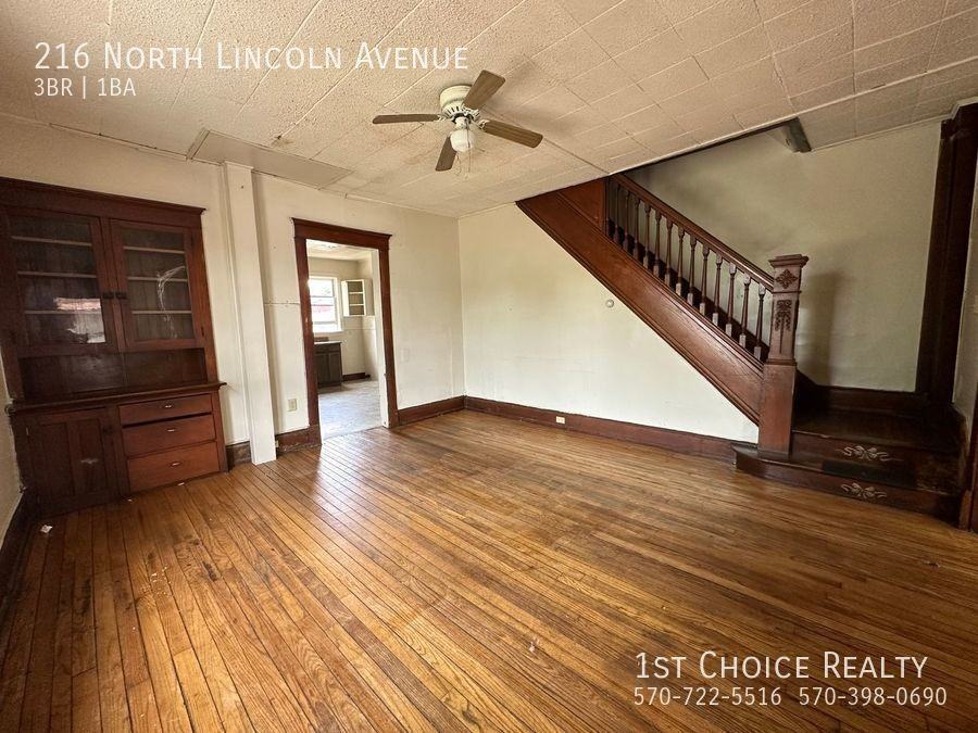 216 N Lincoln Ave - Photo 3 of 7