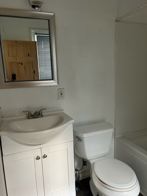 26 Park Pl #2 - Photo 4 of 10