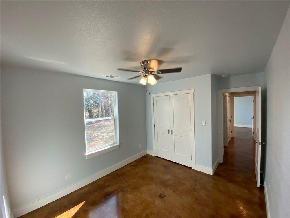 304 Pendergrass St - Photo 2 of 8