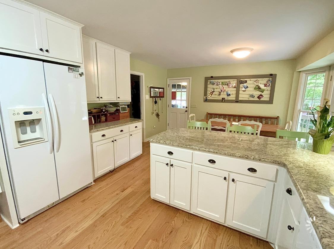 3060 Brookview Dr #NA - Photo 2 of 20