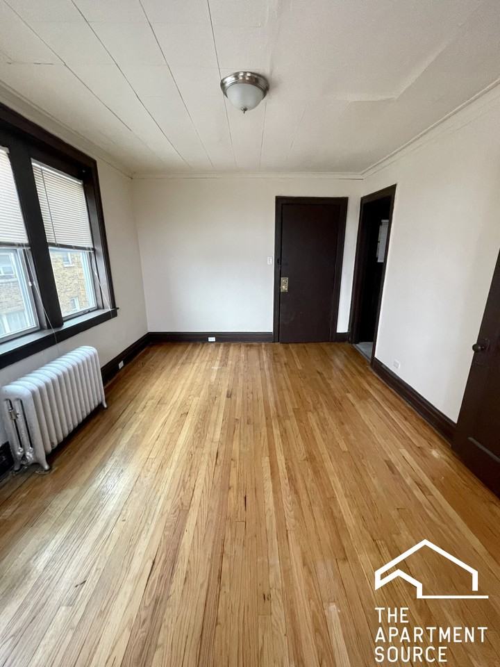 5017 W Cermak Rd #28 - Photo 5 of 12