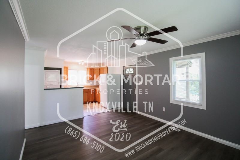 172 W Wadsworth Cir - Photo 7 of 19