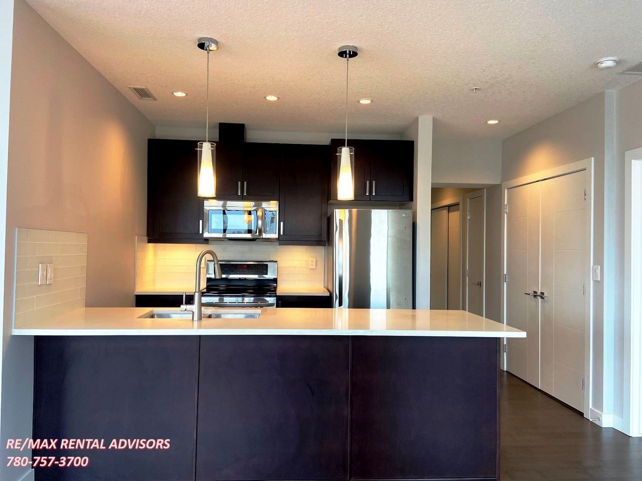 #807 10238 103 Street Northwest - Photo 3 of 19