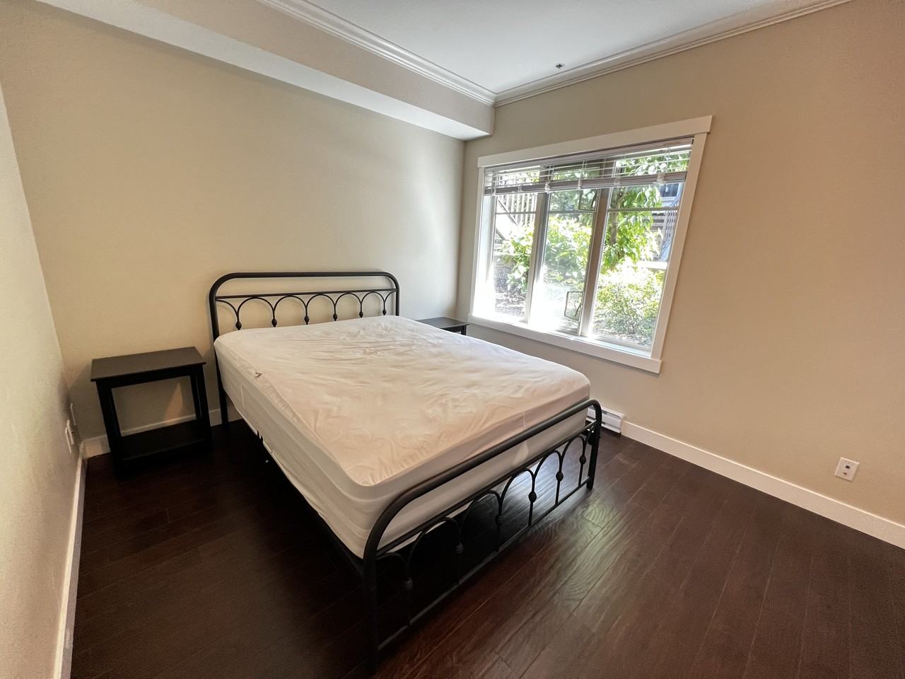 7227 Royal Oak Avenue - Photo 10