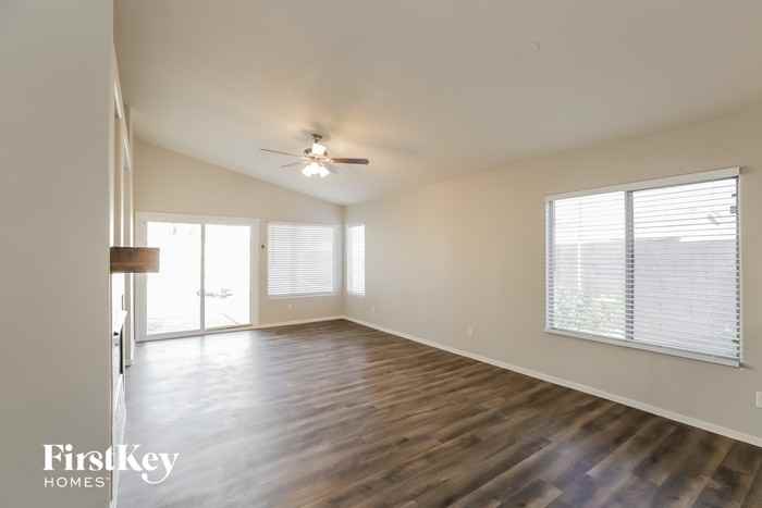 10284 N 94th Dr - Photo 3 of 15