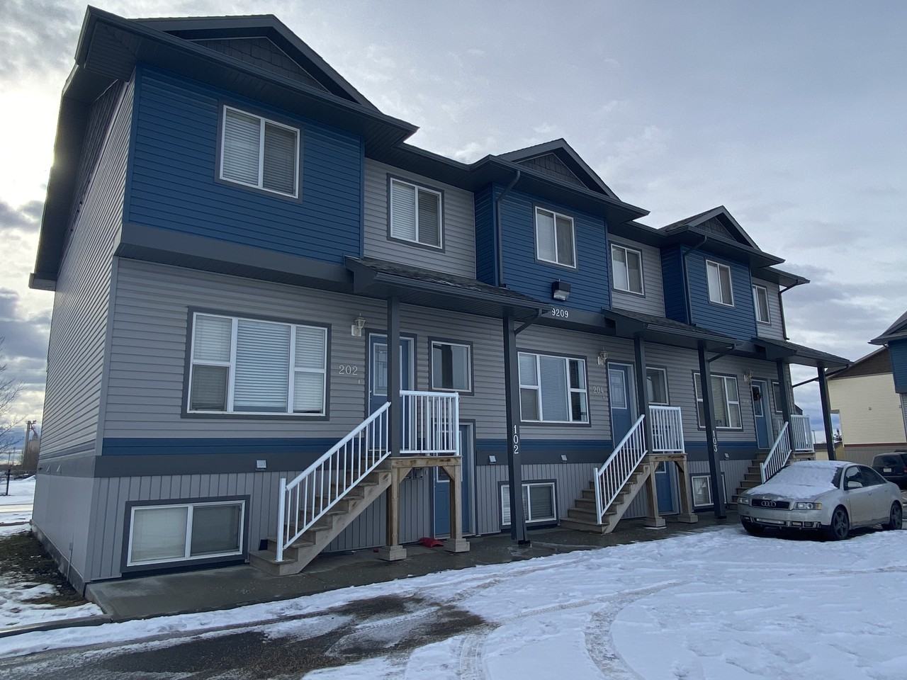 9209 93 Avenue Apartments 9209 93 Ave, Grande Prairie, AB T8V 4G1