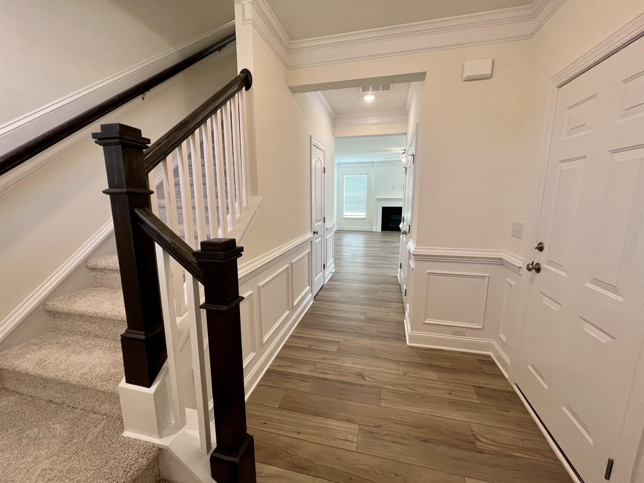 324 Highview Dr #1 - Photo 3 of 46