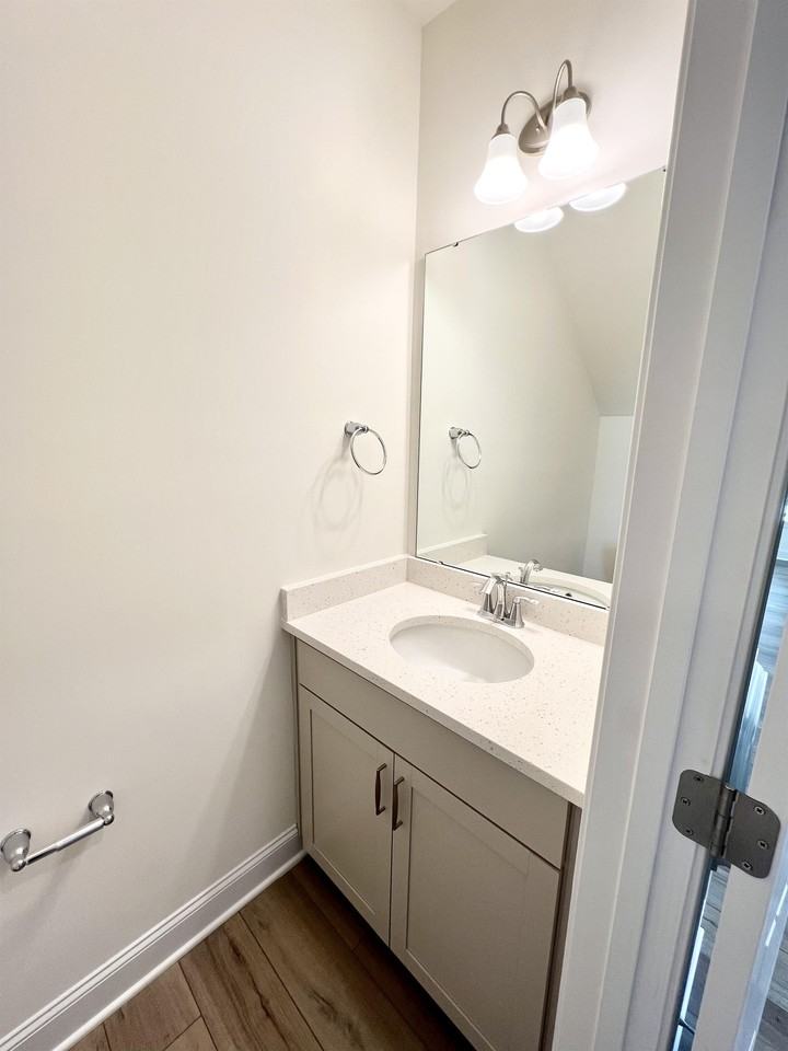 324 Highview Dr #1 - Photo 6 of 46