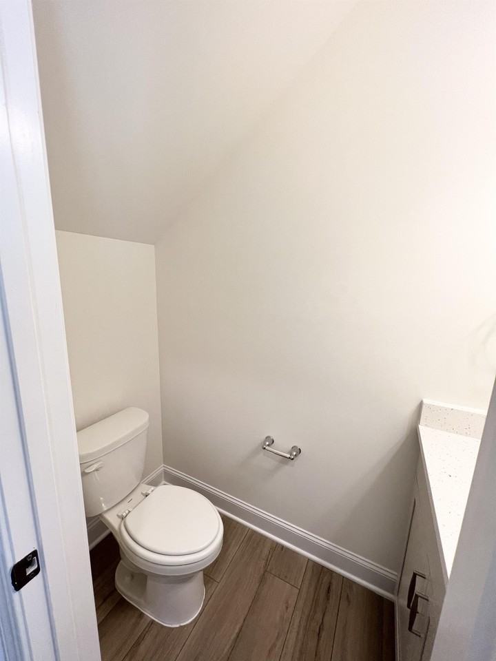 324 Highview Dr #1 - Photo 7 of 46