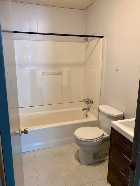 132 21st St Ne #132 - Photo 7 of 9