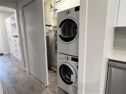 352 Hirst Ave W #7 - Photo 4 of 9