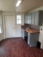 featured image of 218 E Jackson St