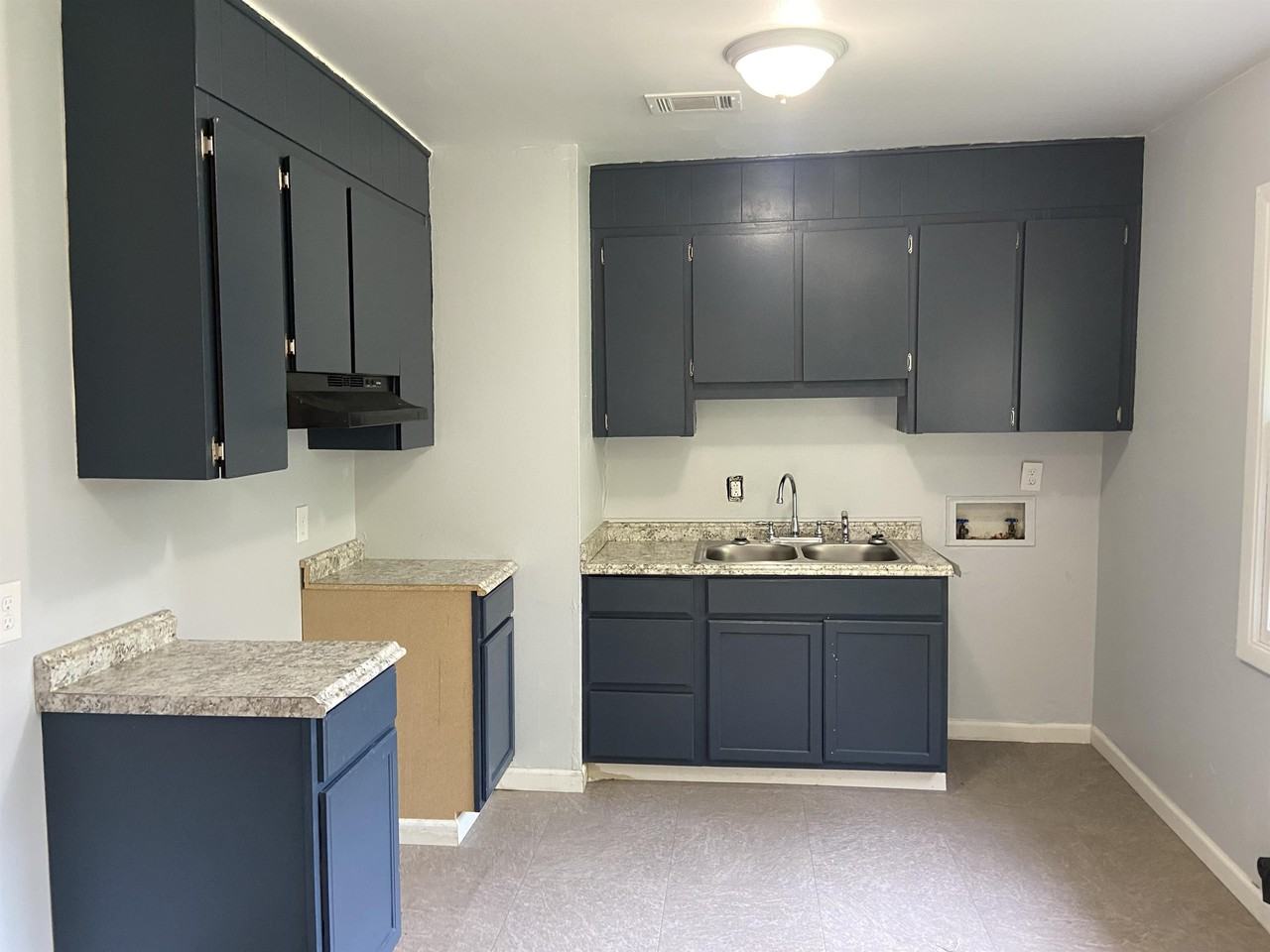 3258 Lancing Ln #1 - Photo 3 of 12