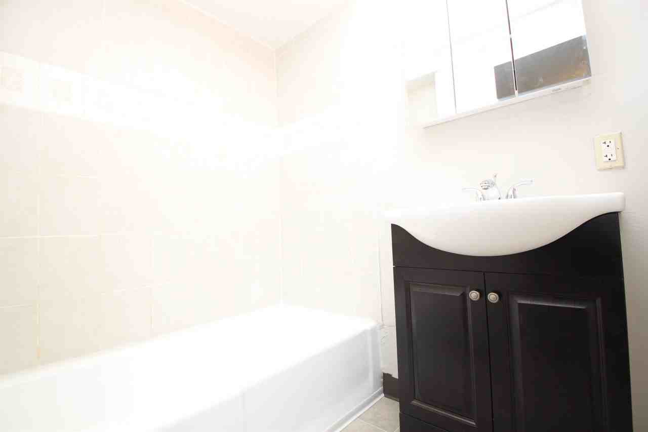 504 ORCHARD AVENUEAPT 3 #3 - Photo 5 of 10
