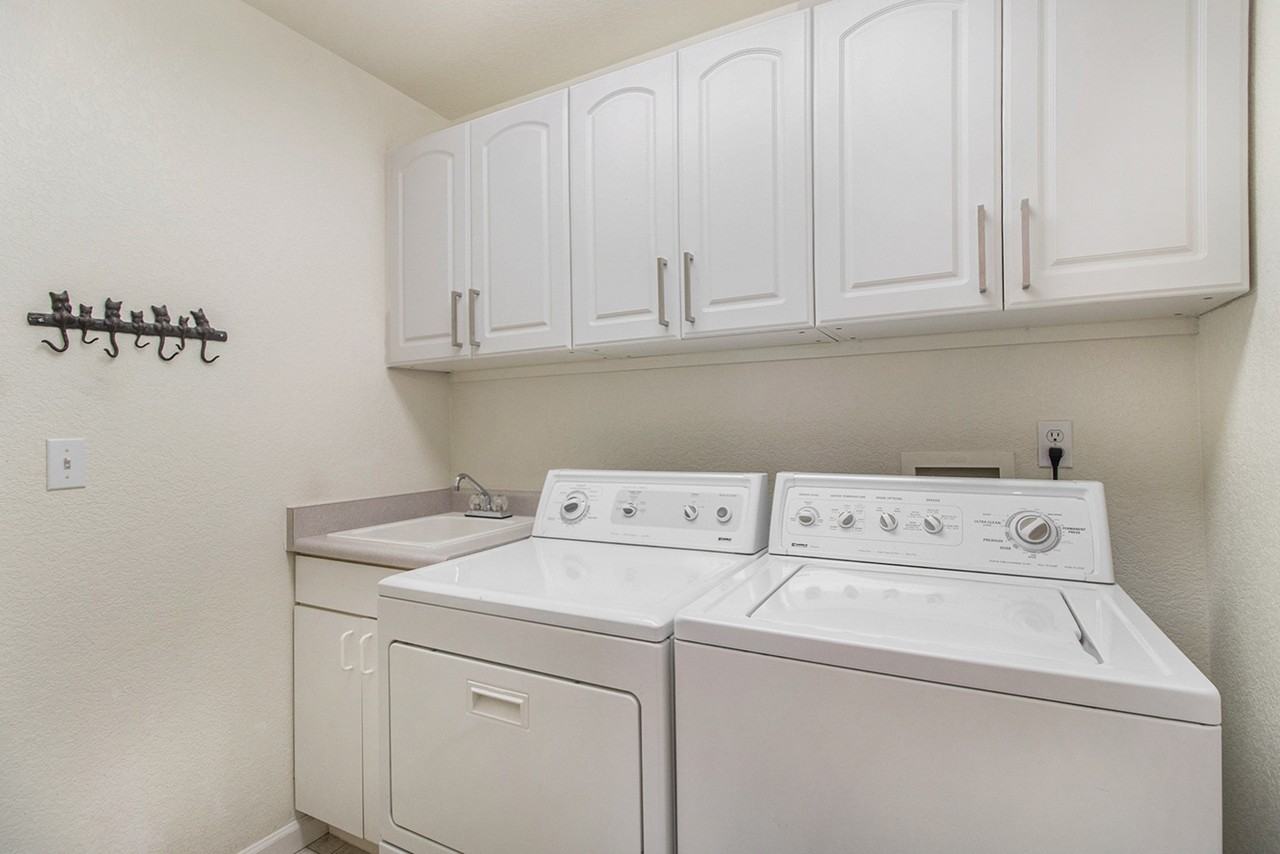 13833 E Tufts Pl #1 - Photo 6 of 10