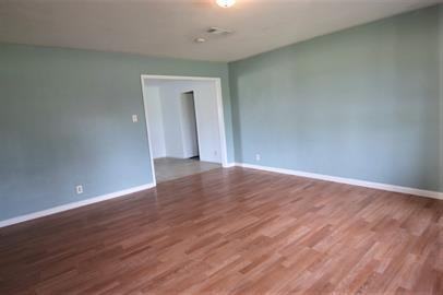 3765 Bristol Dr - Photo 3 of 12