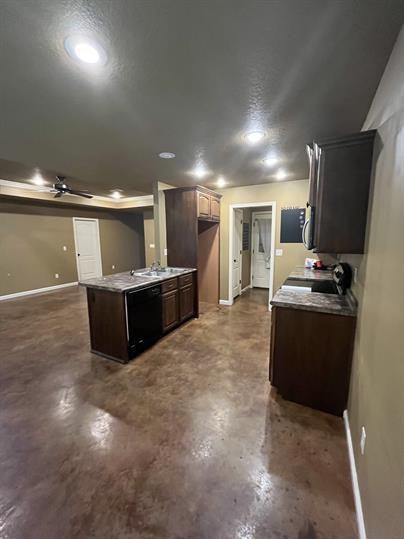 4780 Wildwood Ln - Photo 3 of 11