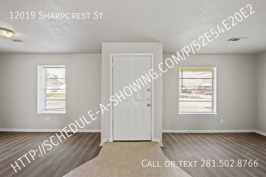 12019 Sharpcrest St - Photo 2 of 13