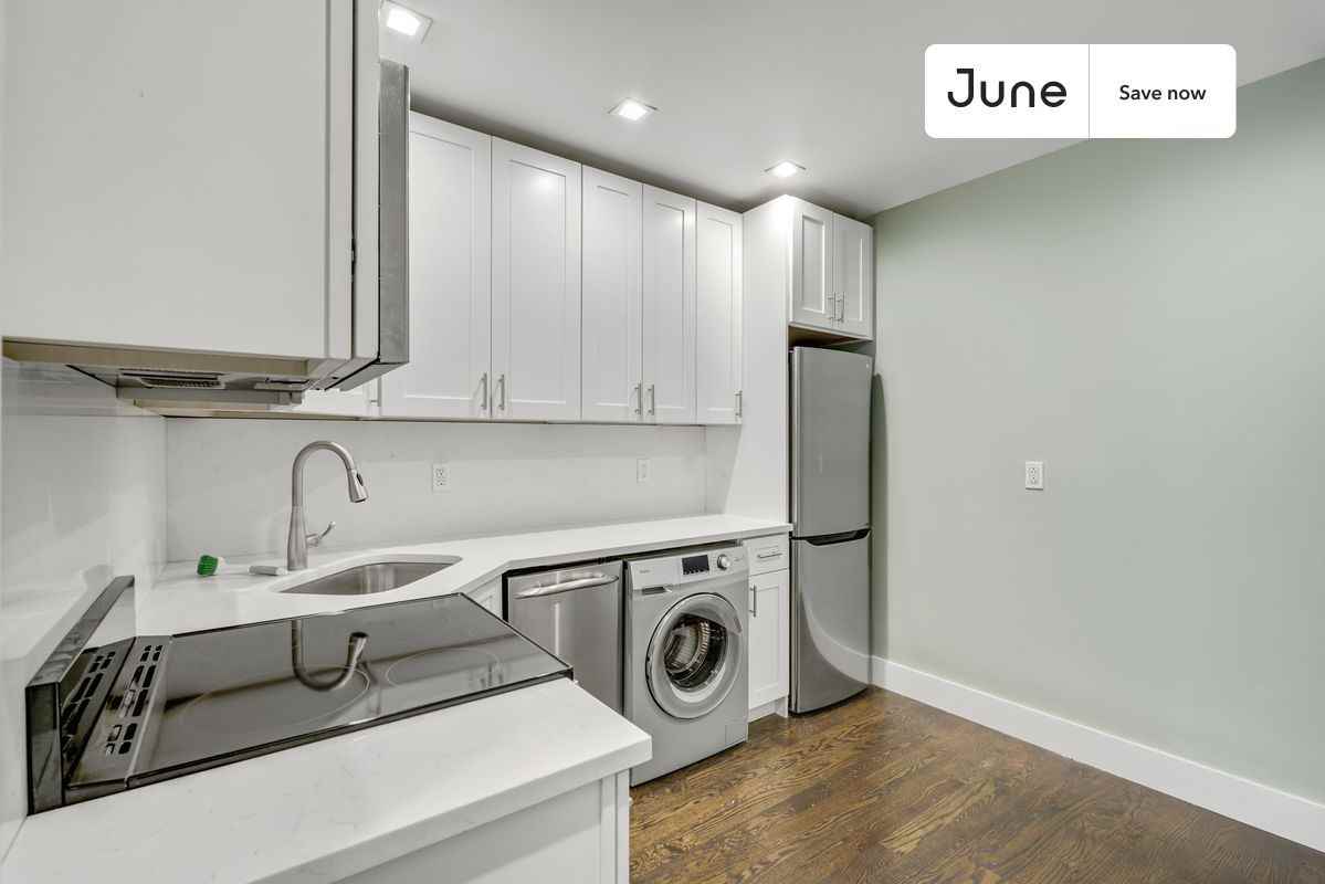 1675 Lexington Ave #6 - Photo 6 of 18