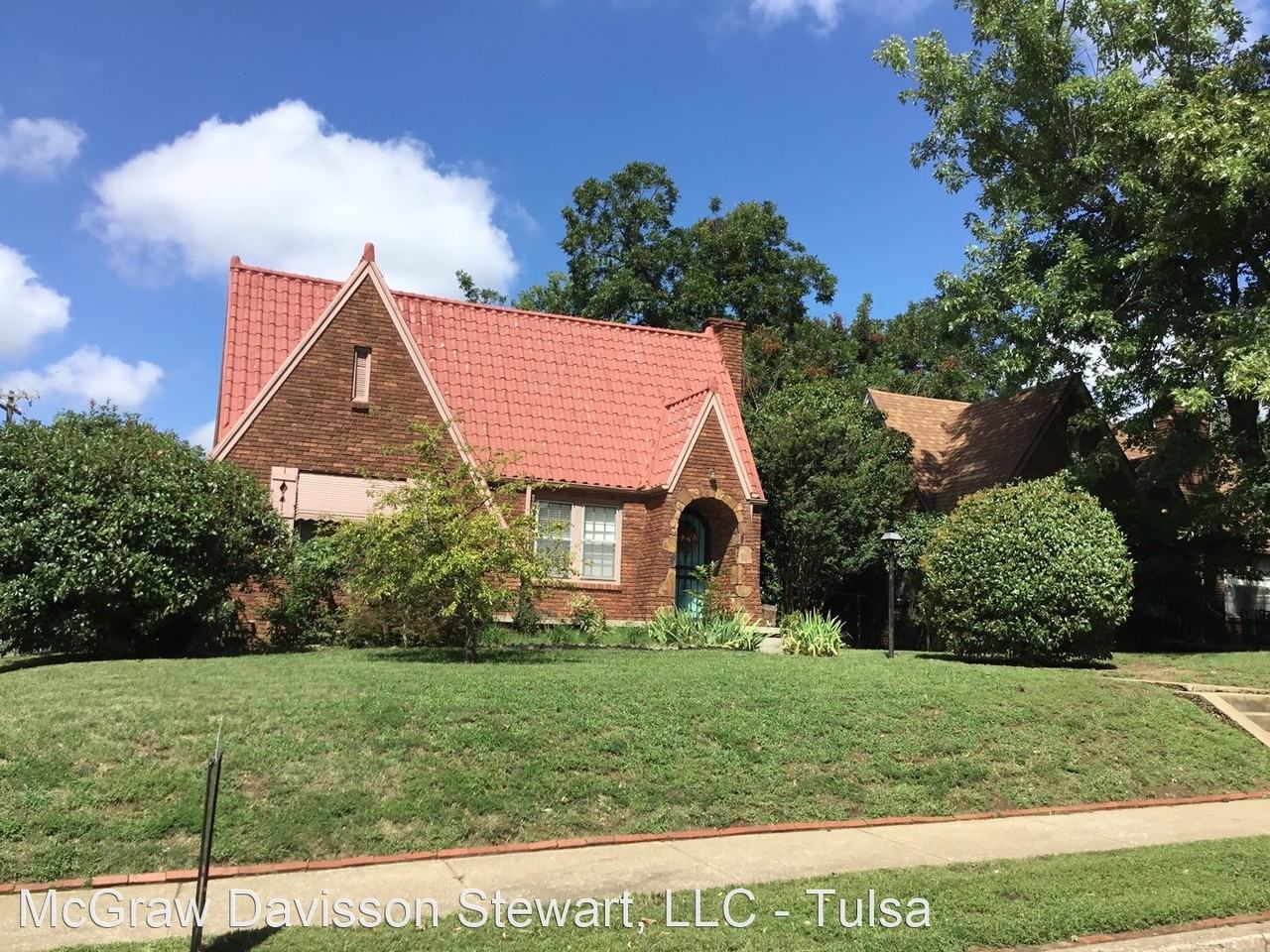 1648 S Evanston Ave - Photo 2 of 19