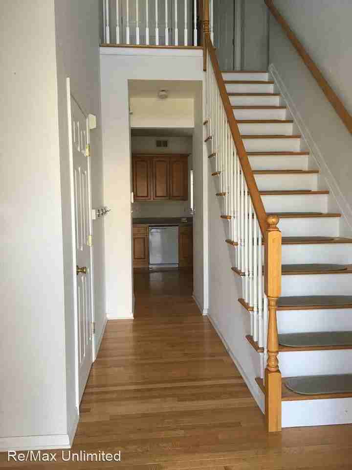 13 Old Forge Dr - Photo 2 of 17