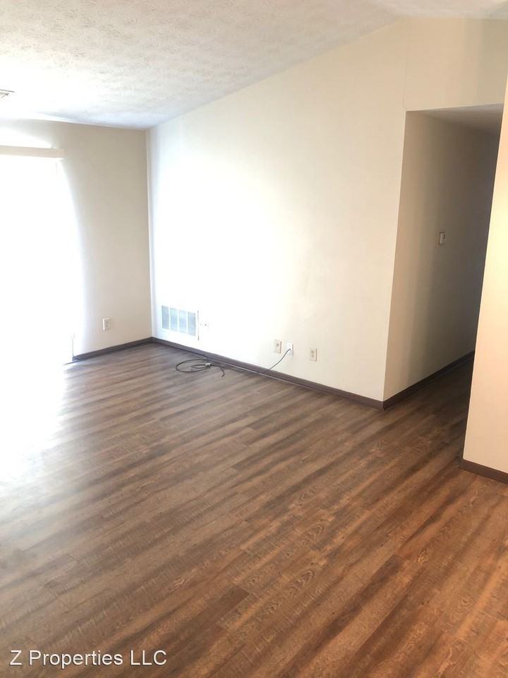 3972-3980  Yearling Court - Photo 3 of 12