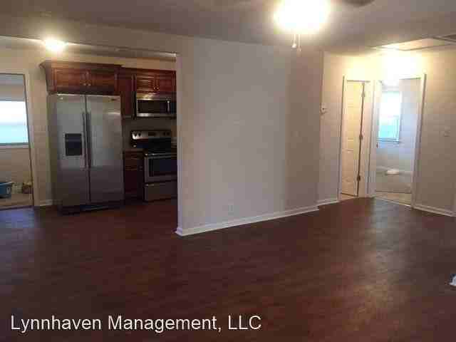 520 Draper Dr - Photo 2 of 13