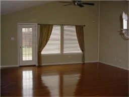 3808 Aloe Dr - Photo 3 of 7