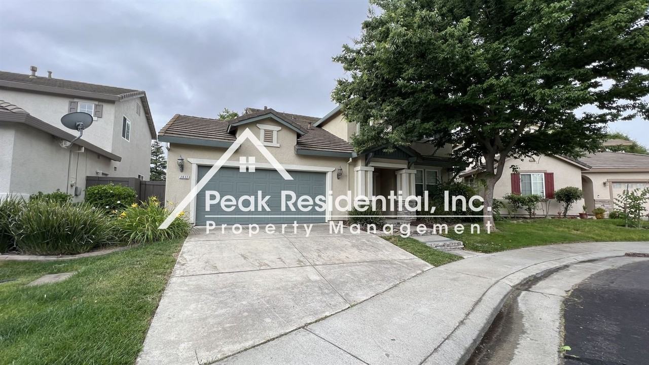 2832 Cinnamon Teal Cir - Photo 2 of 38