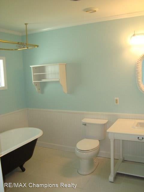 1689 Lee Road 353 - Photo 2 of 25