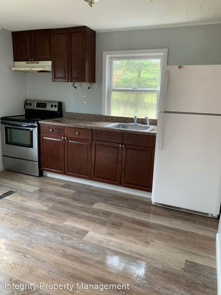 142 - 148 Burlingham rd - Photo 2 of 8