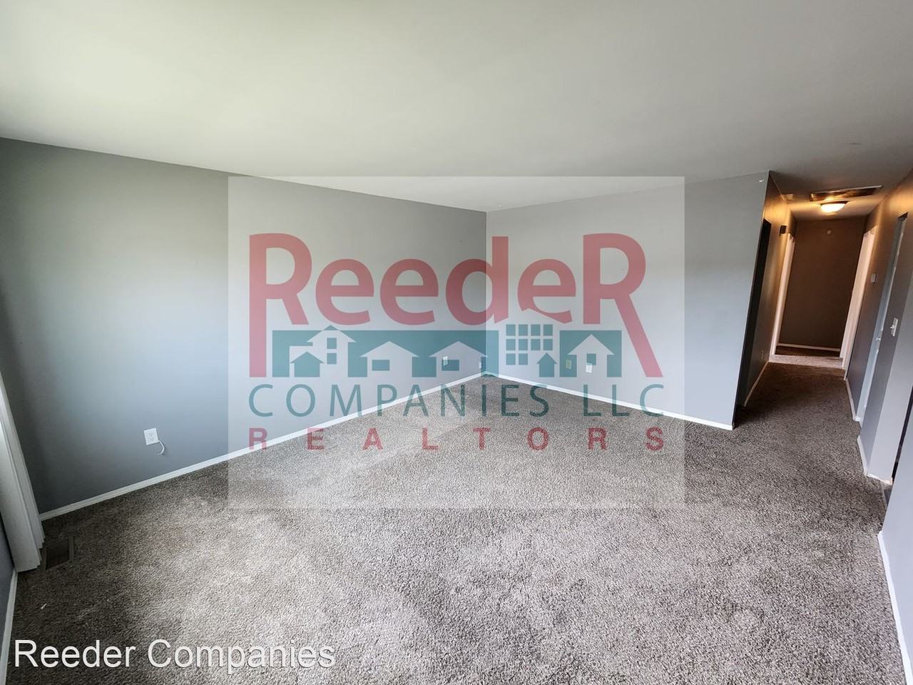 1089 W 60th Pl - Photo 2 of 14